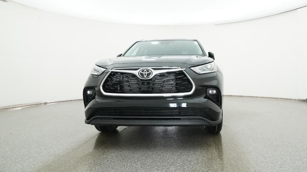 2026 Toyota Highlander Hybrid Limited