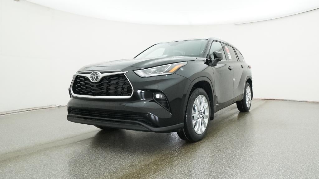 2026 Toyota Highlander Hybrid Limited