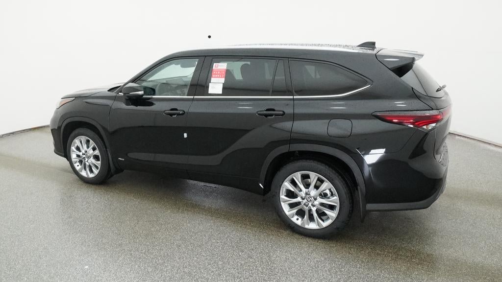 2026 Toyota Highlander Hybrid Limited
