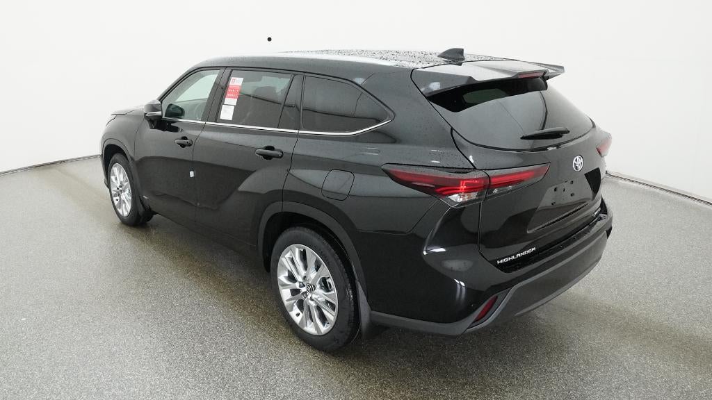2026 Toyota Highlander Hybrid Limited