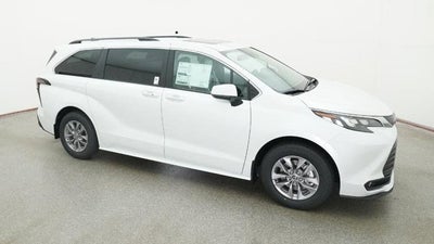 2026 Toyota Sienna XLE