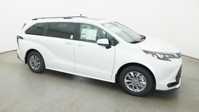 2026 Toyota Sienna XLE