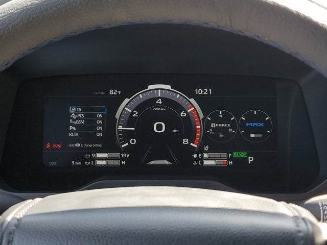 2026 Toyota Tundra i-FORCE MAX Tundra Platinum