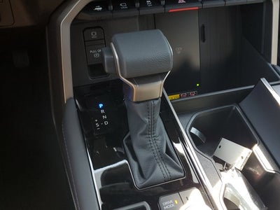 2026 Toyota Tundra i-FORCE MAX Tundra Platinum