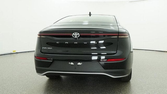 2026 Toyota Toyota Crown XLE