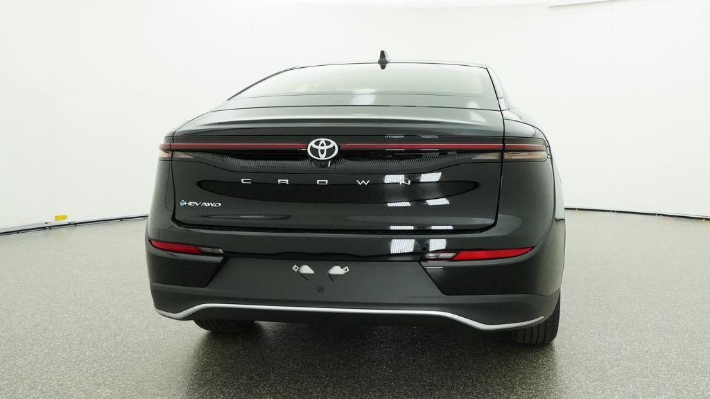 2026 Toyota Toyota Crown XLE