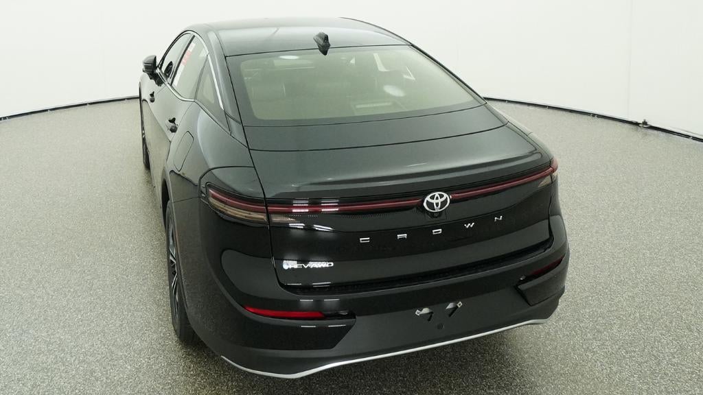 2026 Toyota Toyota Crown XLE