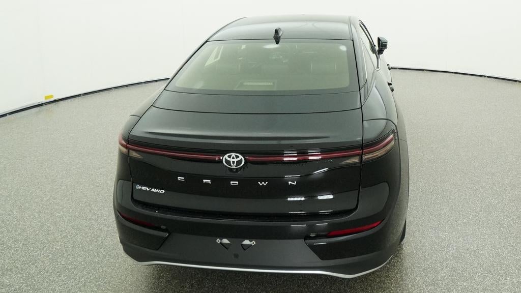 2026 Toyota Toyota Crown XLE
