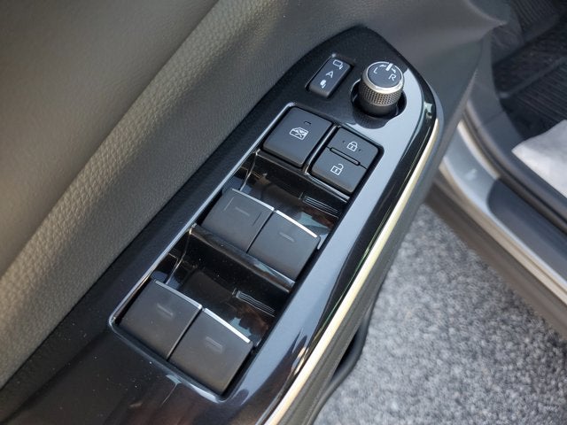 2026 Toyota Toyota Crown XLE