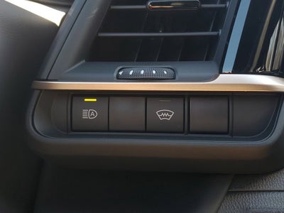 2026 Toyota Toyota Crown XLE