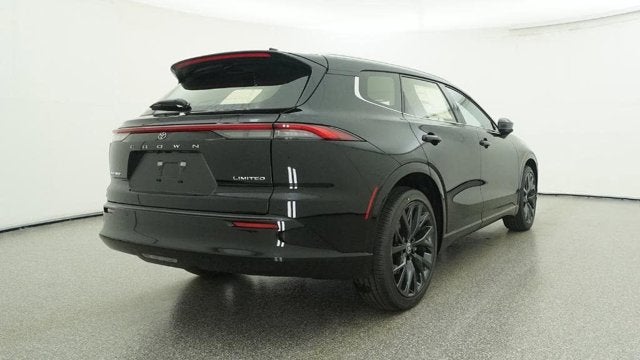 2026 Toyota Toyota Crown Signia Limited