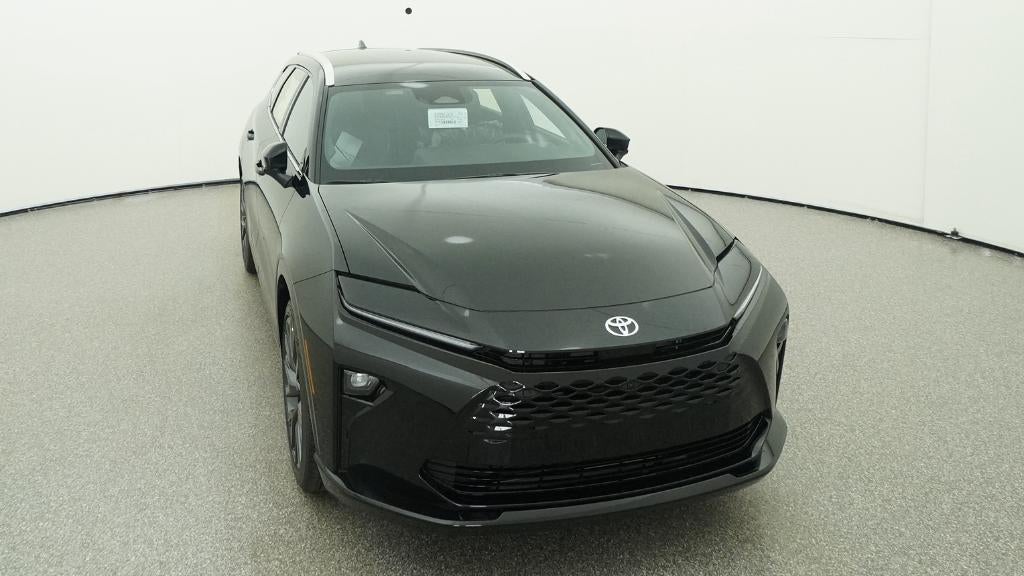 2026 Toyota Toyota Crown Signia Limited