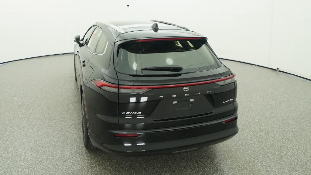 2026 Toyota Toyota Crown Signia Limited