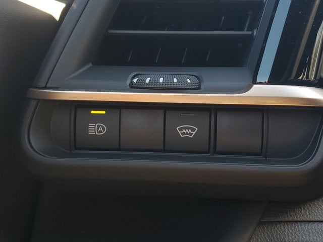 2026 Toyota Toyota Crown Platinum