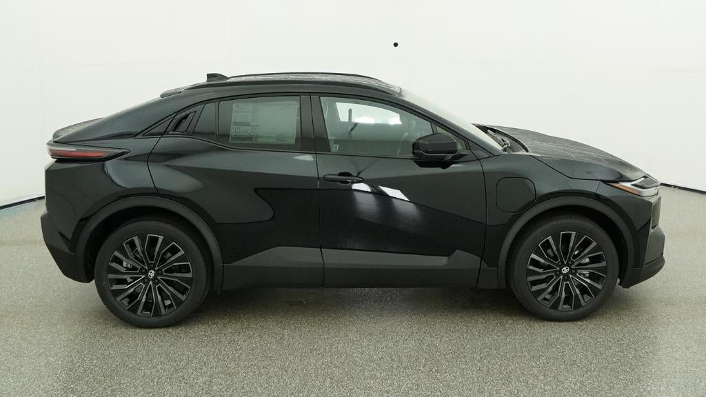 2026 Toyota C-HR XSE