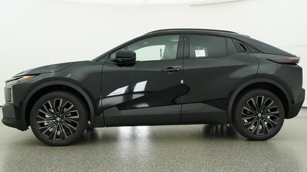 2026 Toyota C-HR XSE