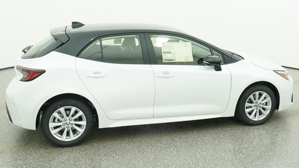 2026 Toyota Corolla Hatchback SE