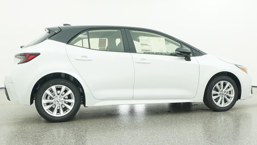 2026 Toyota Corolla Hatchback SE