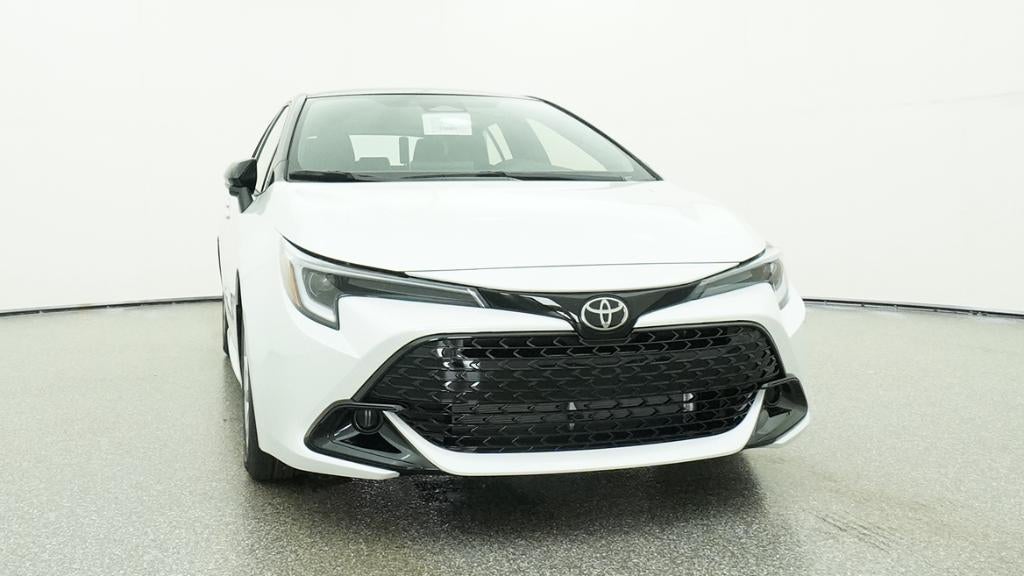 2026 Toyota Corolla Hatchback SE