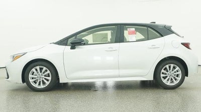 2026 Toyota Corolla Hatchback SE