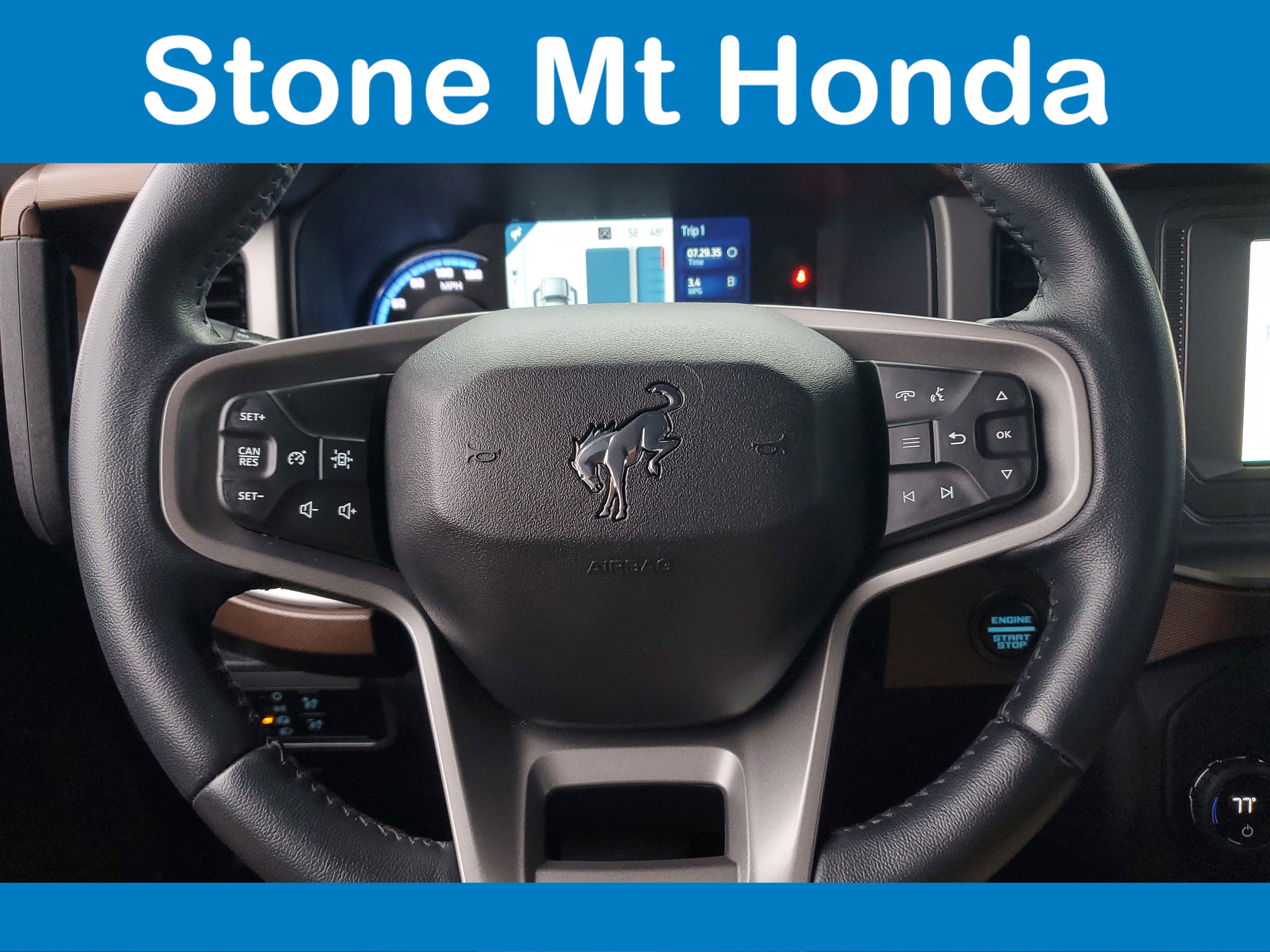 2023 Ford Bronco Base