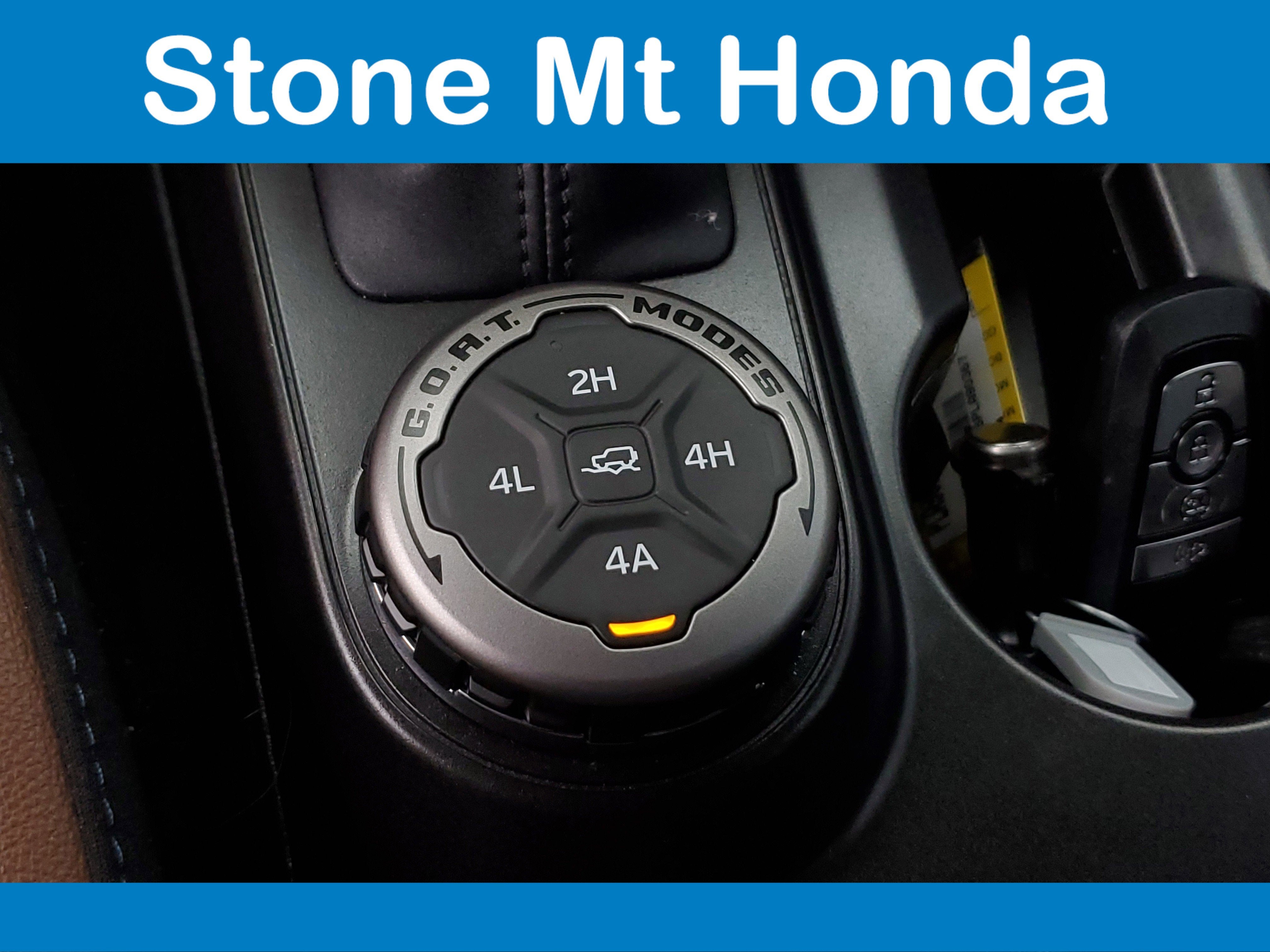 2023 Ford Bronco Base