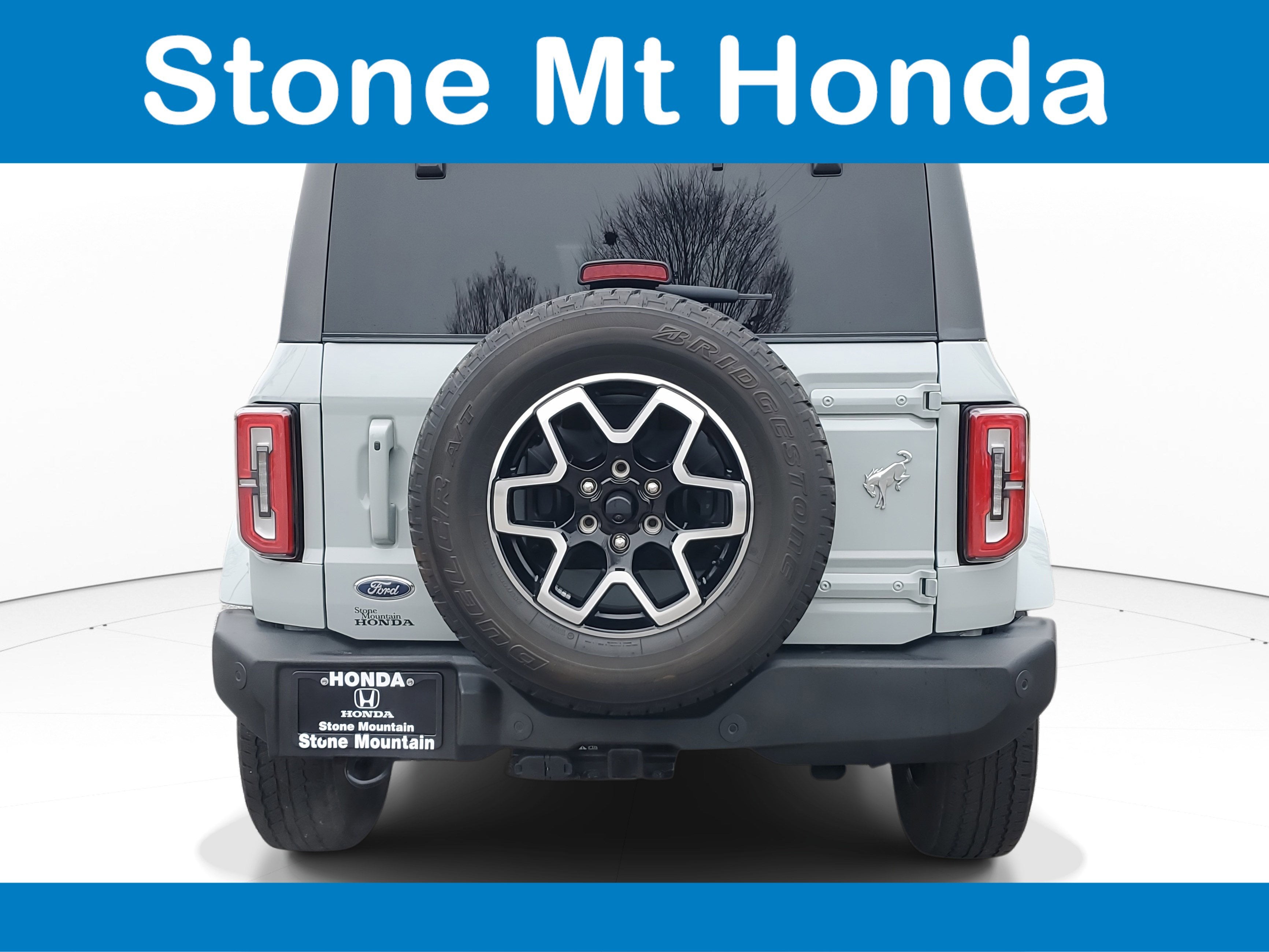 2023 Ford Bronco Base