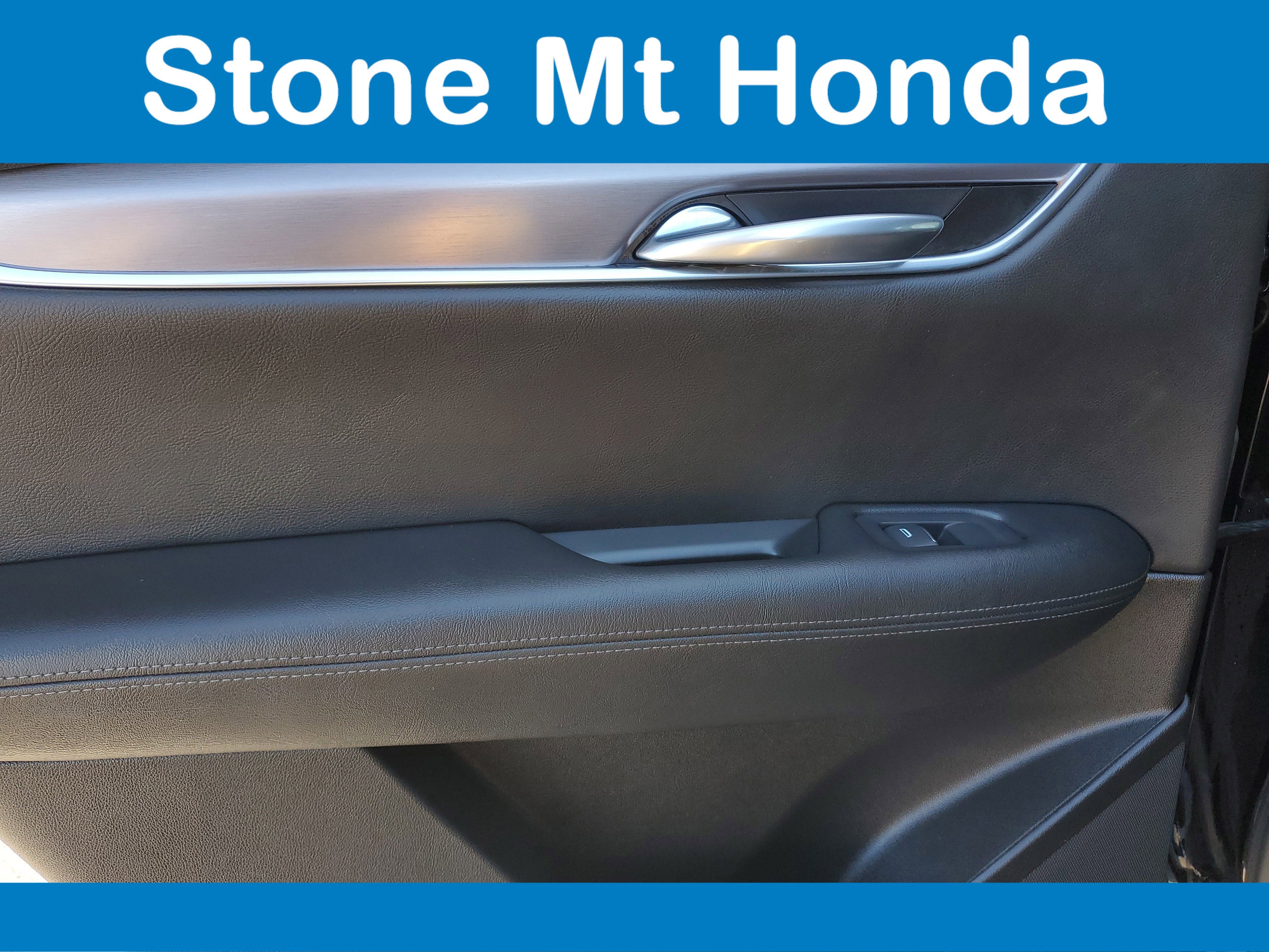 2020 Cadillac XT5 Luxury FWD