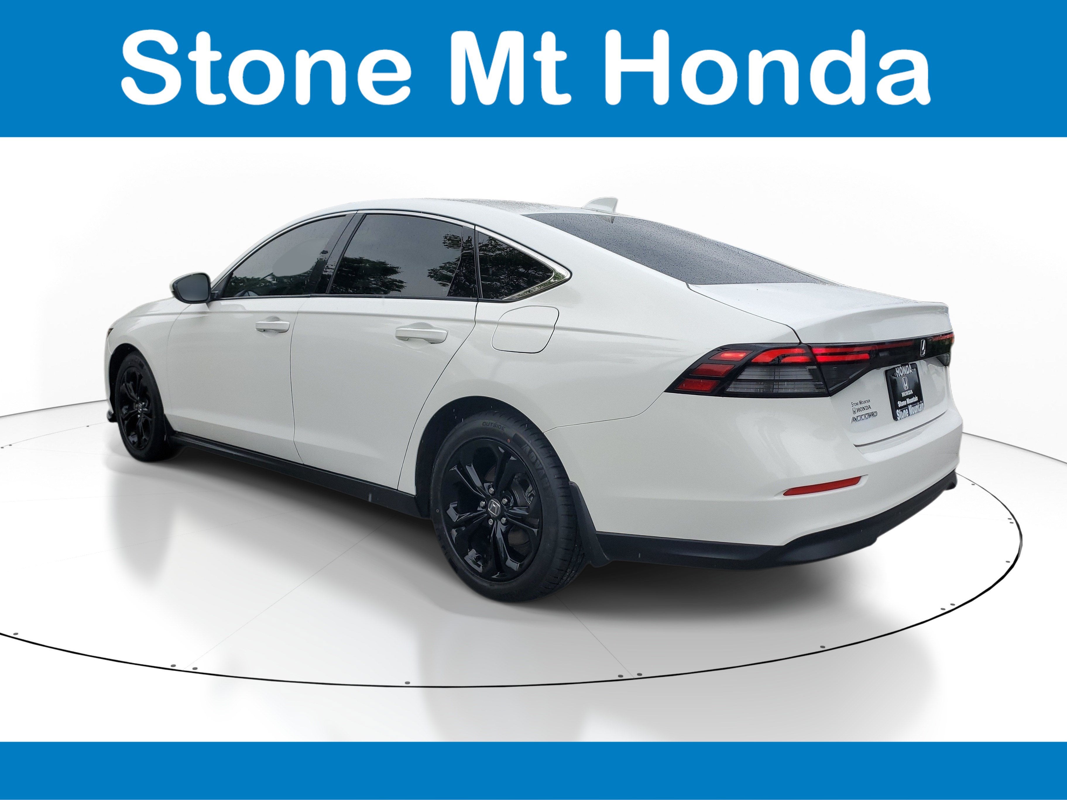 2023 Honda Accord Sedan EX