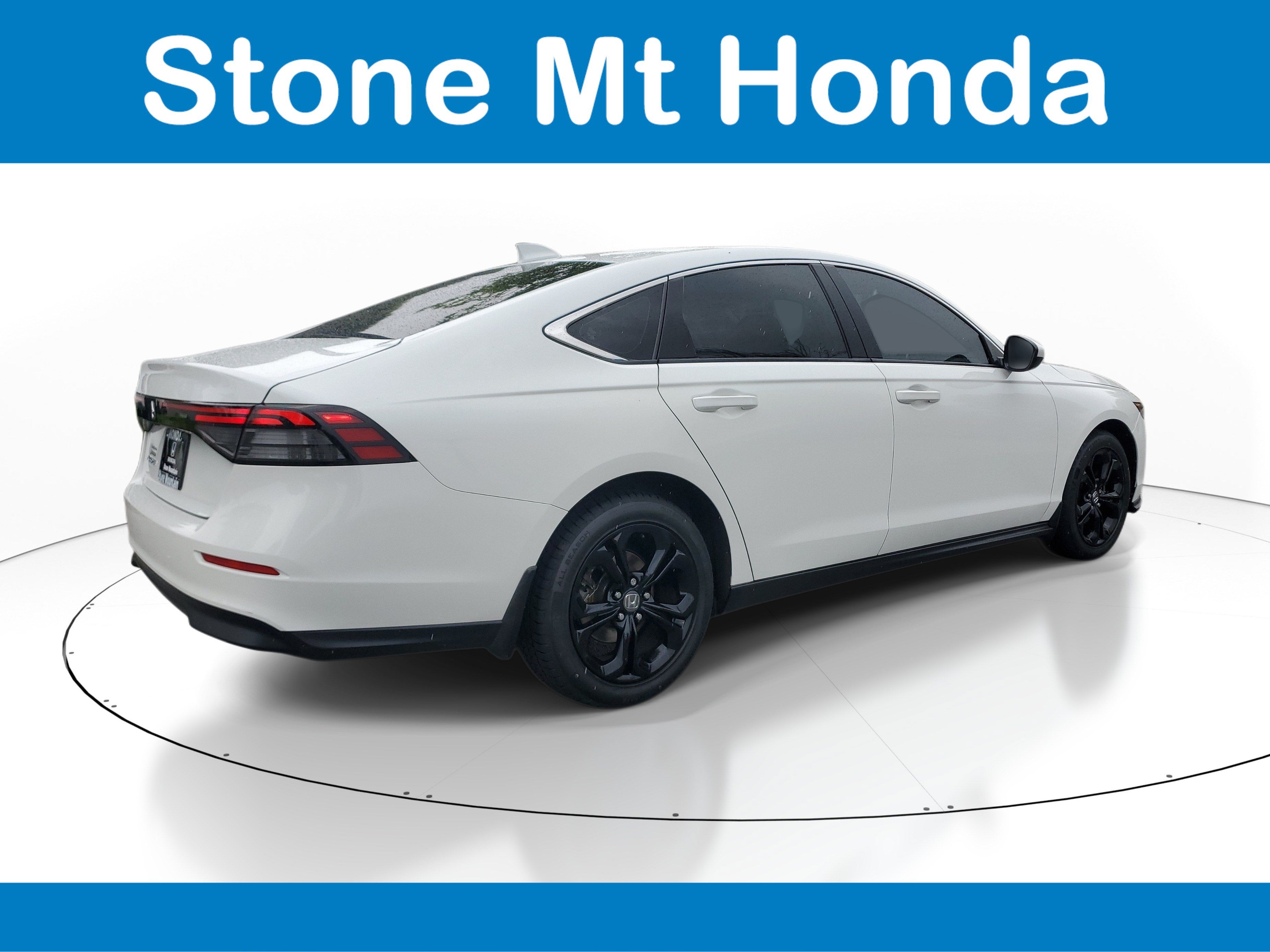 2023 Honda Accord Sedan EX