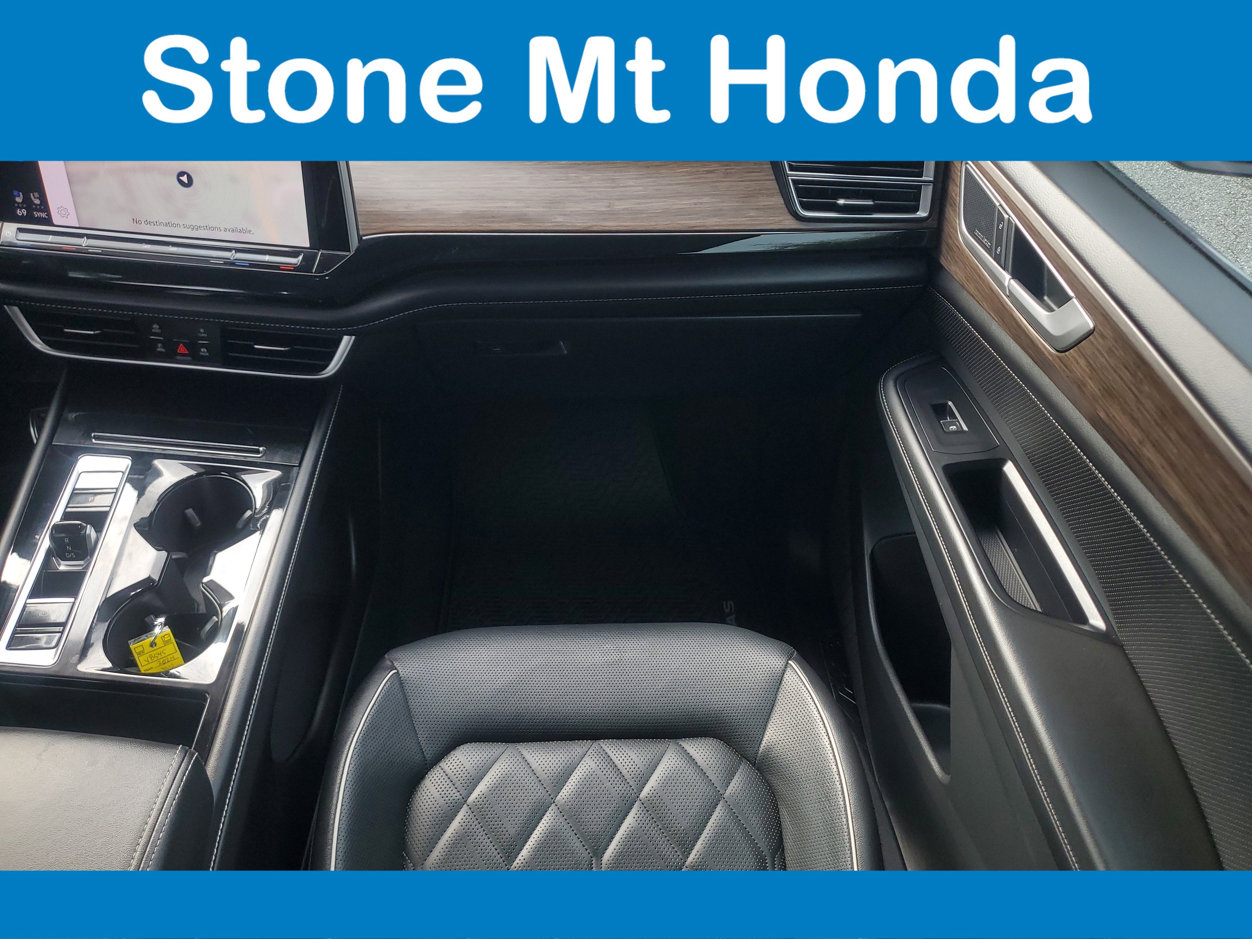 2024 Volkswagen Atlas 2.0T SEL Premium R-Line