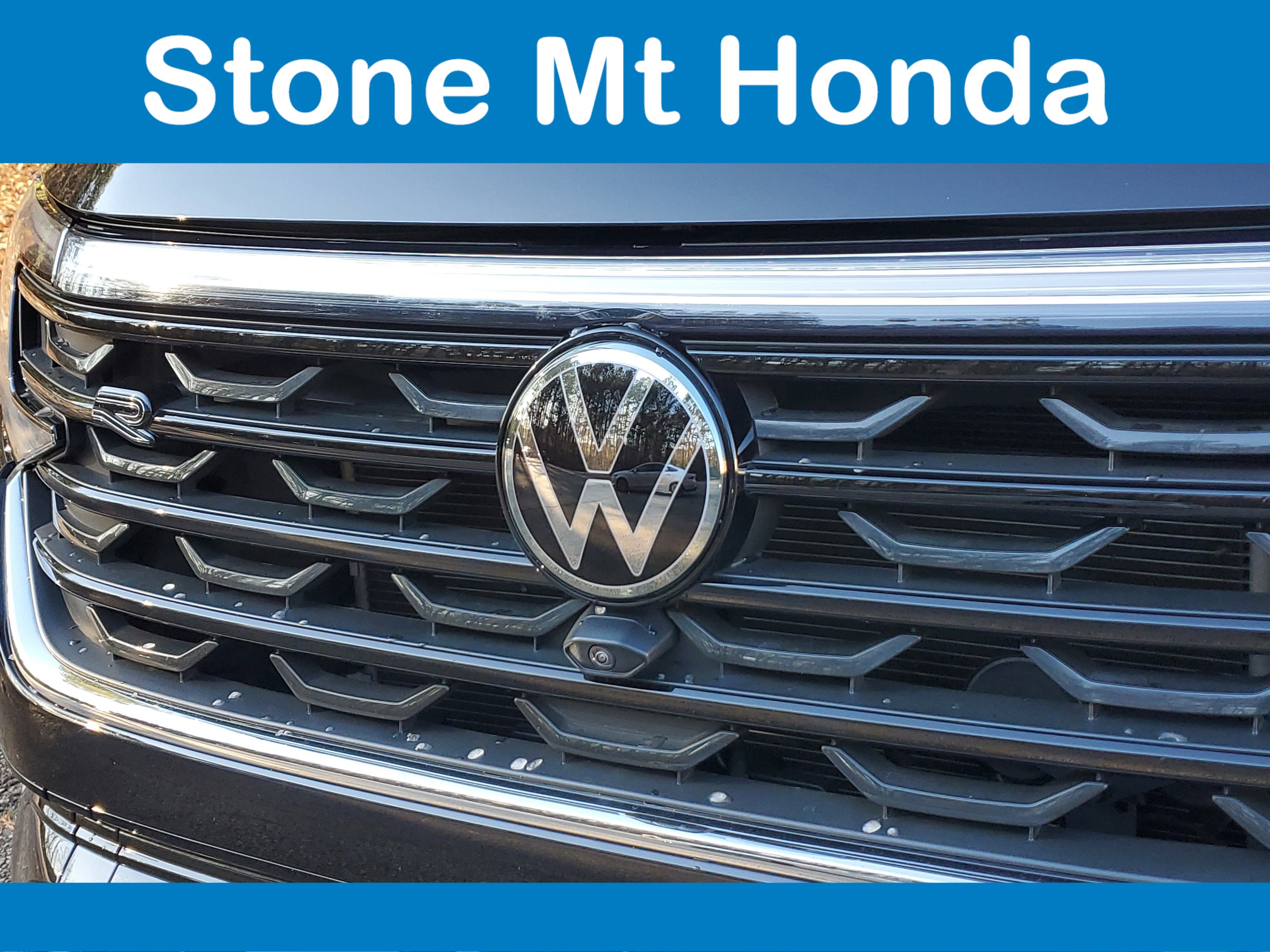 2024 Volkswagen Atlas 2.0T SEL Premium R-Line