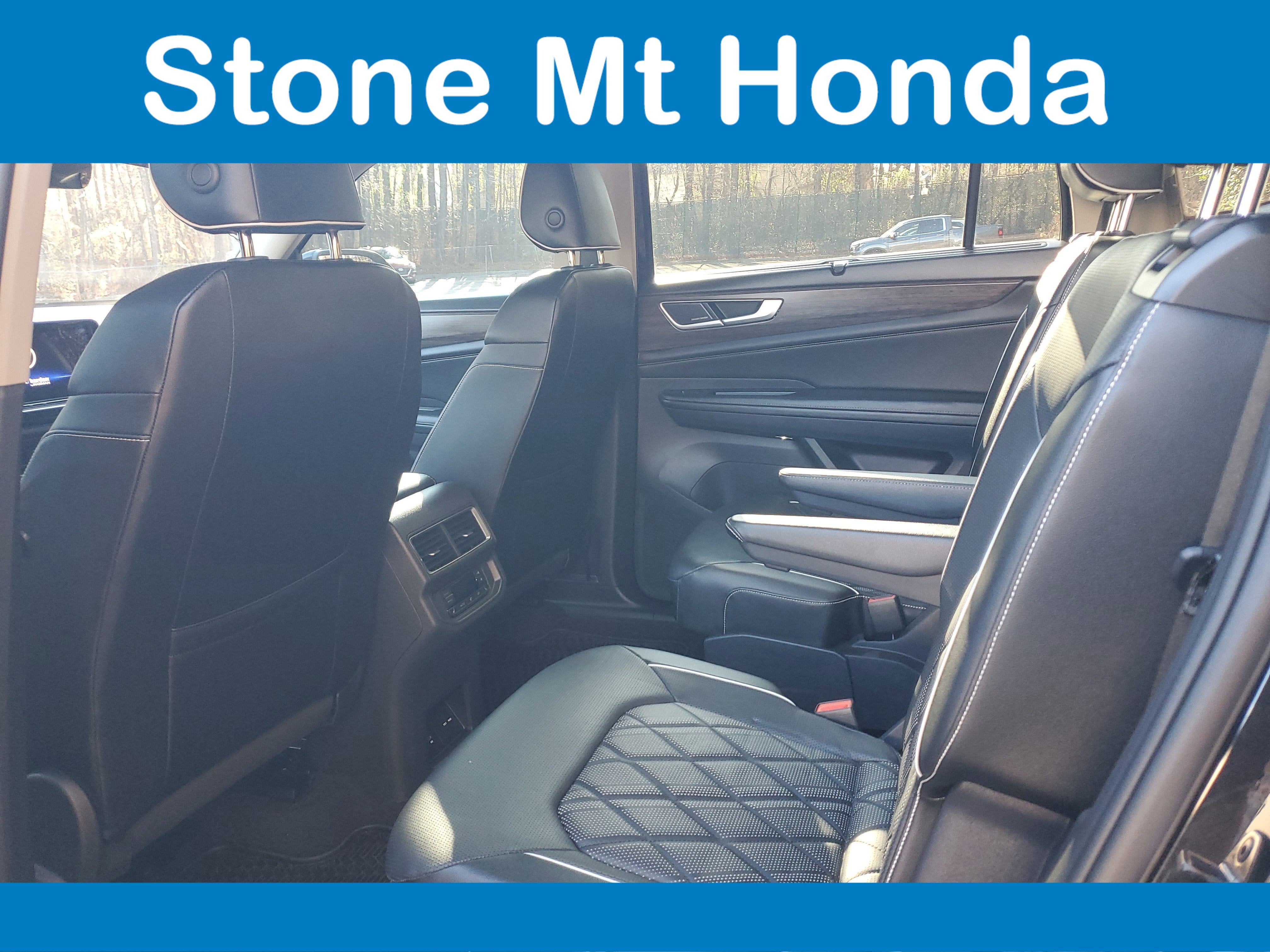 2024 Volkswagen Atlas 2.0T SEL Premium R-Line