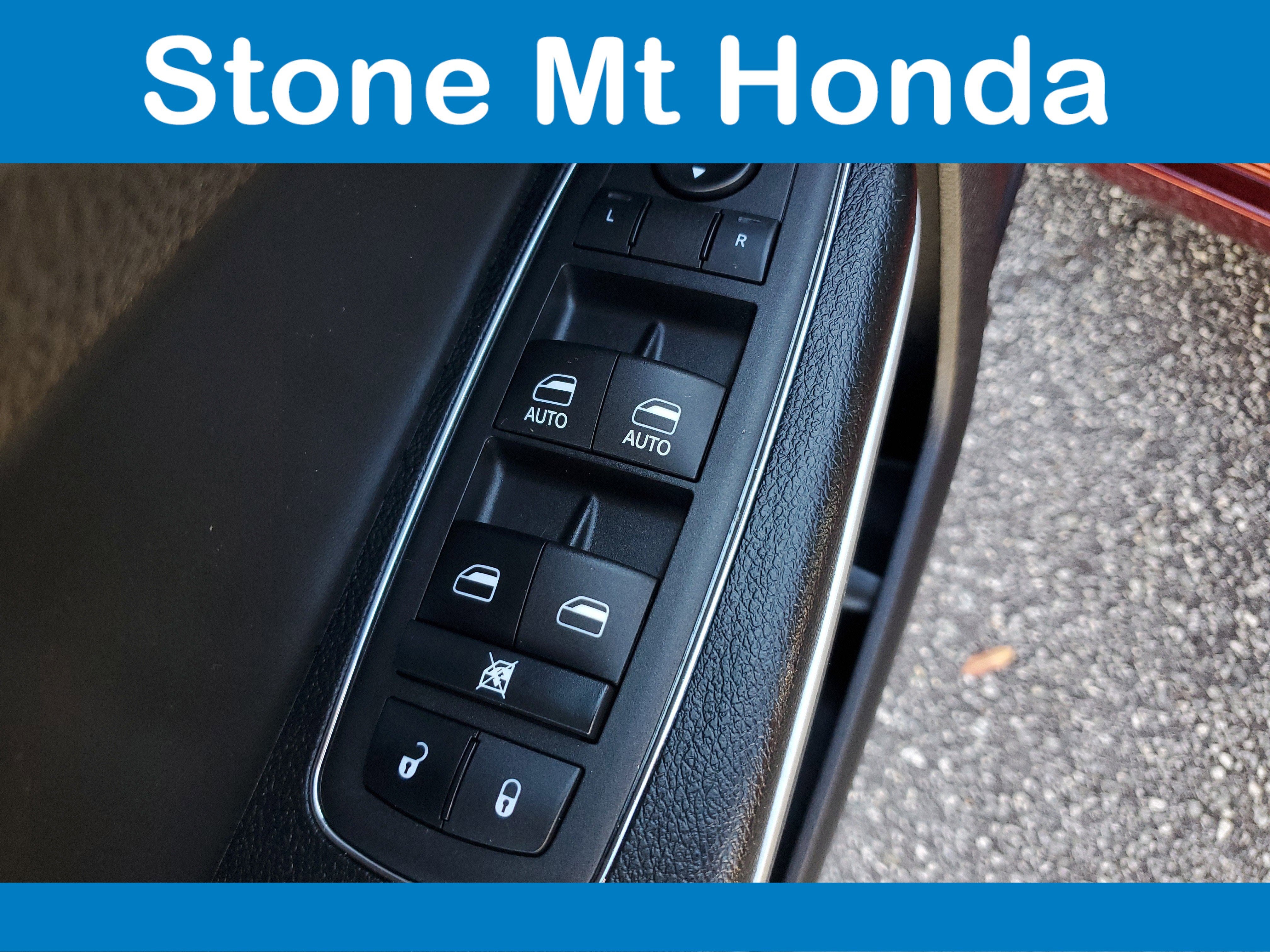 2023 Chrysler 300 300S