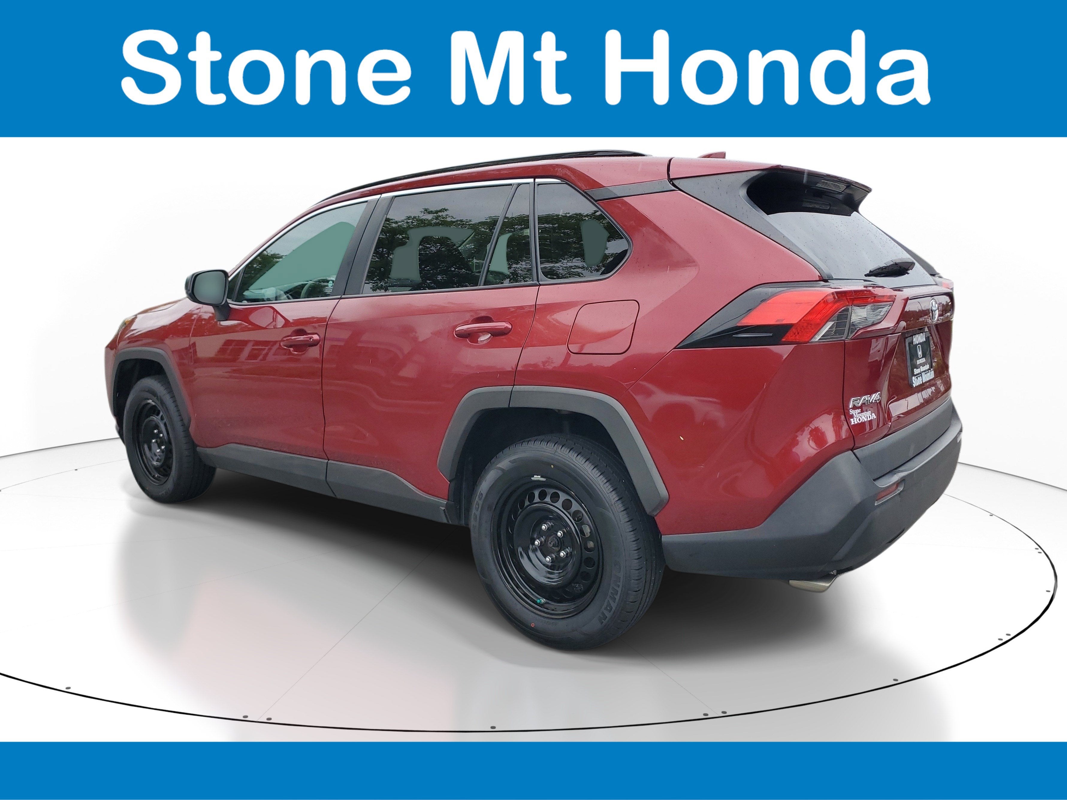2020 Toyota RAV4 LE