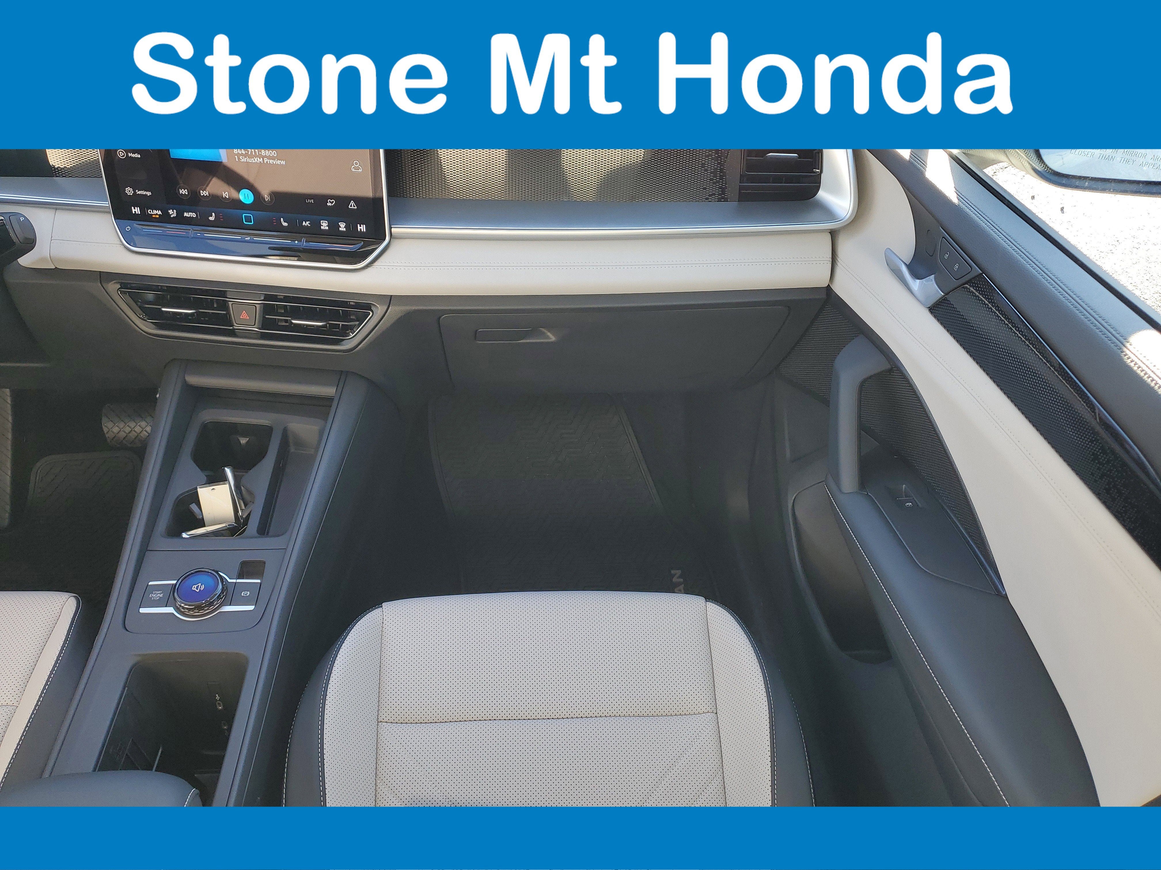 2025 Volkswagen Tiguan SE