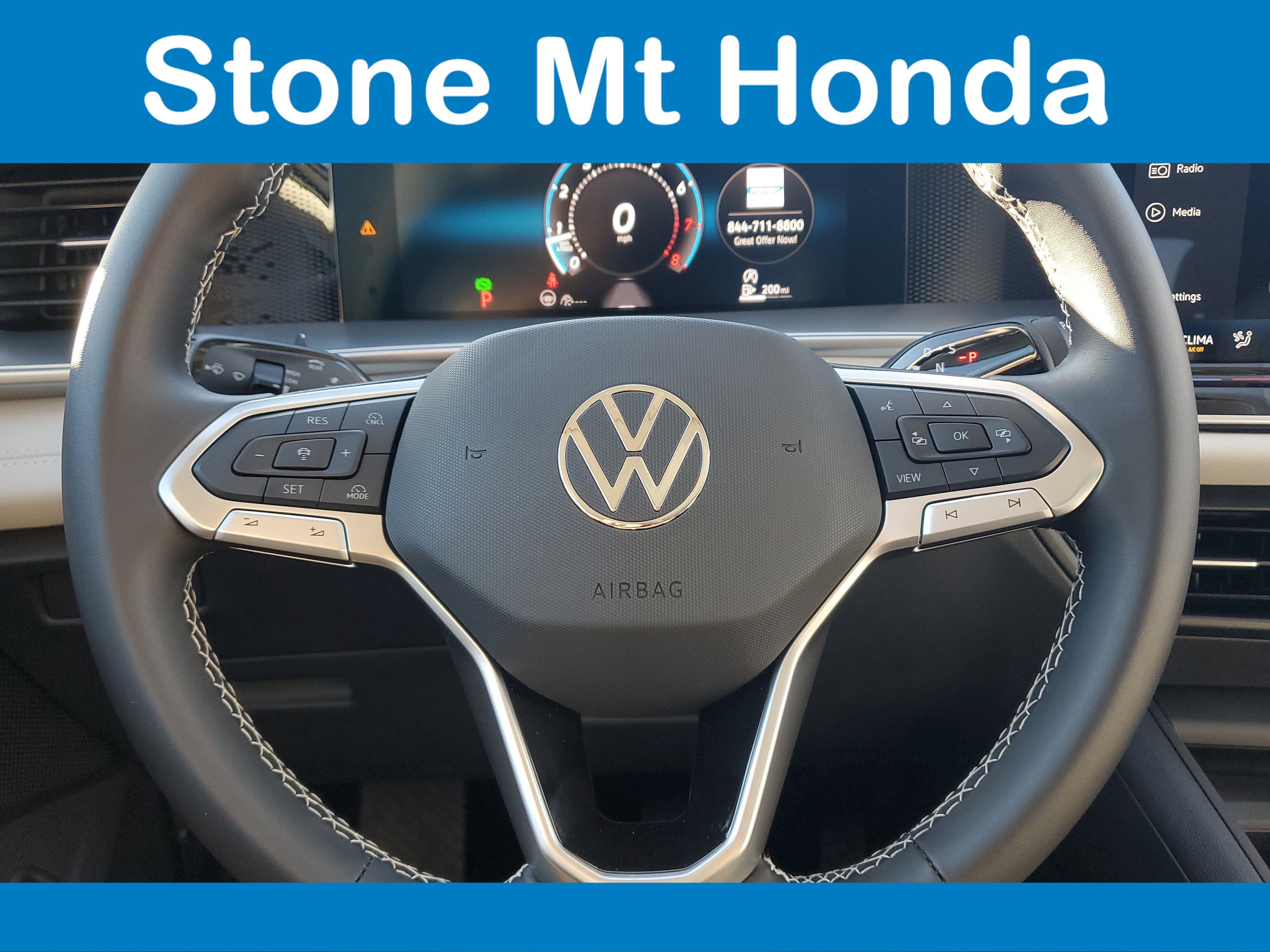 2025 Volkswagen Tiguan SE