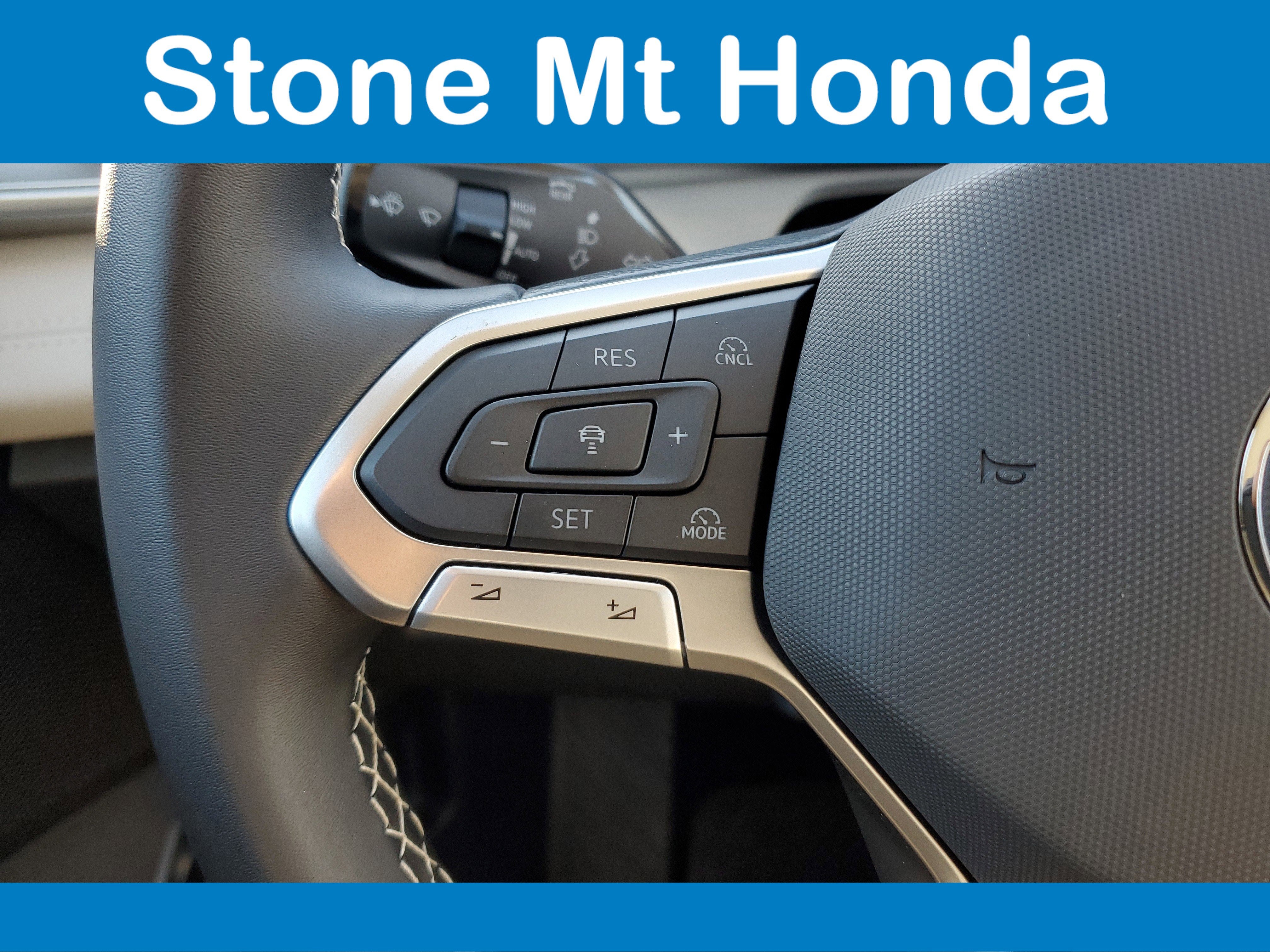 2025 Volkswagen Tiguan SE