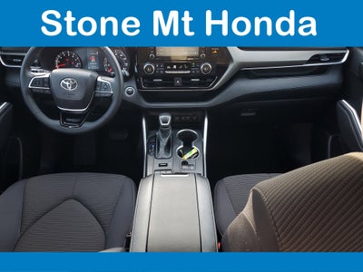 2021 Toyota Highlander LE