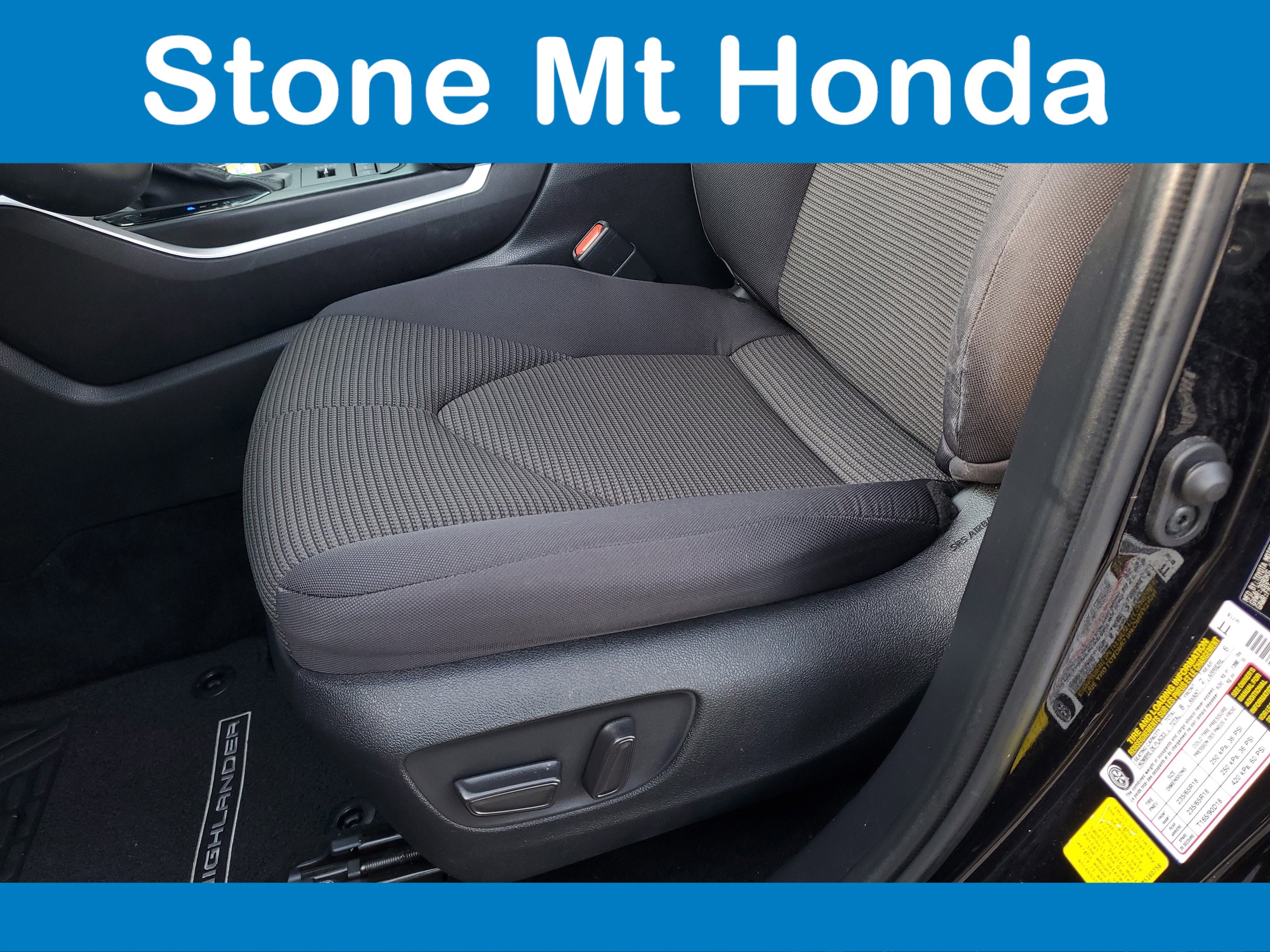 2021 Toyota Highlander LE