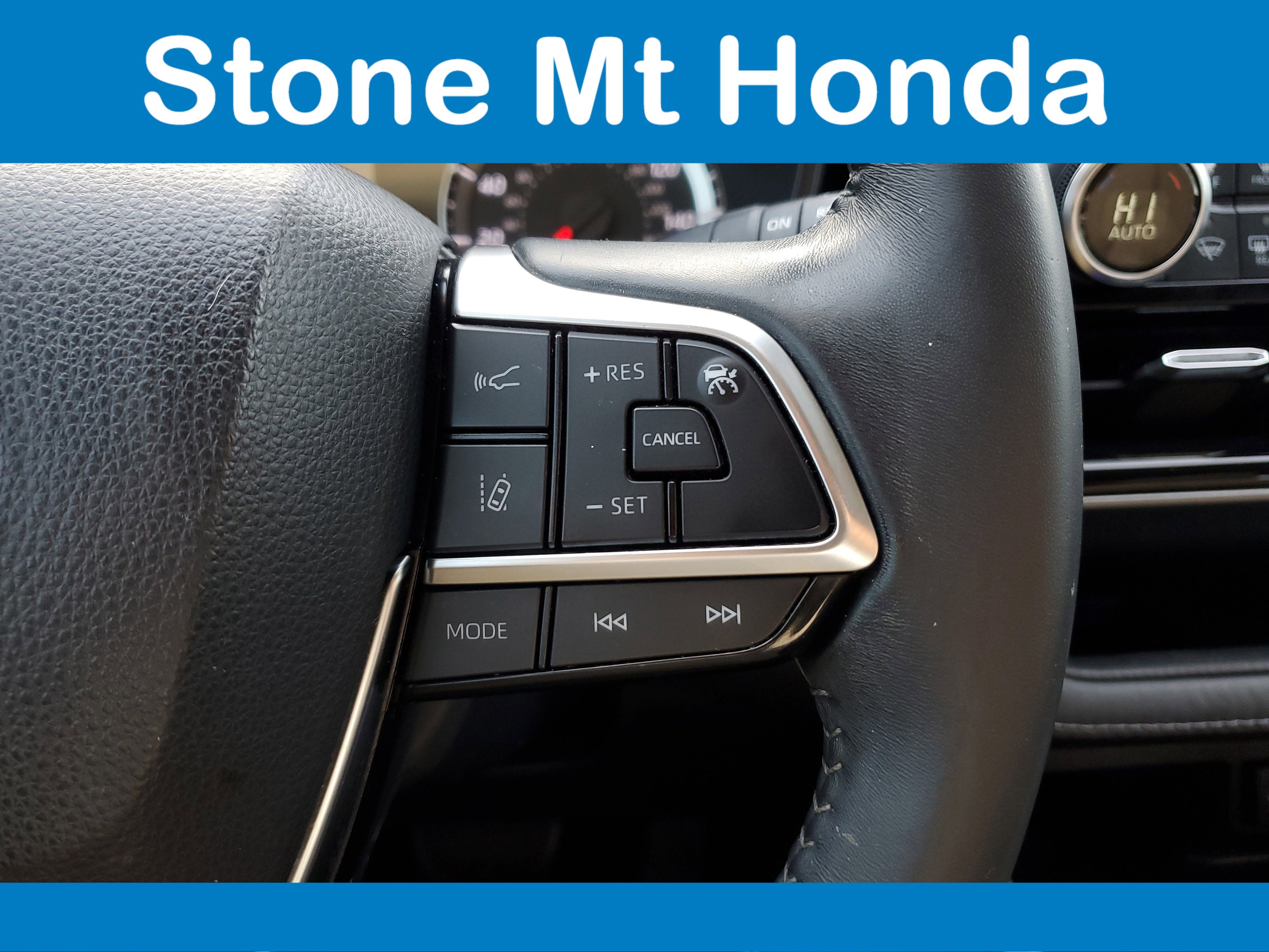 2021 Toyota Highlander LE