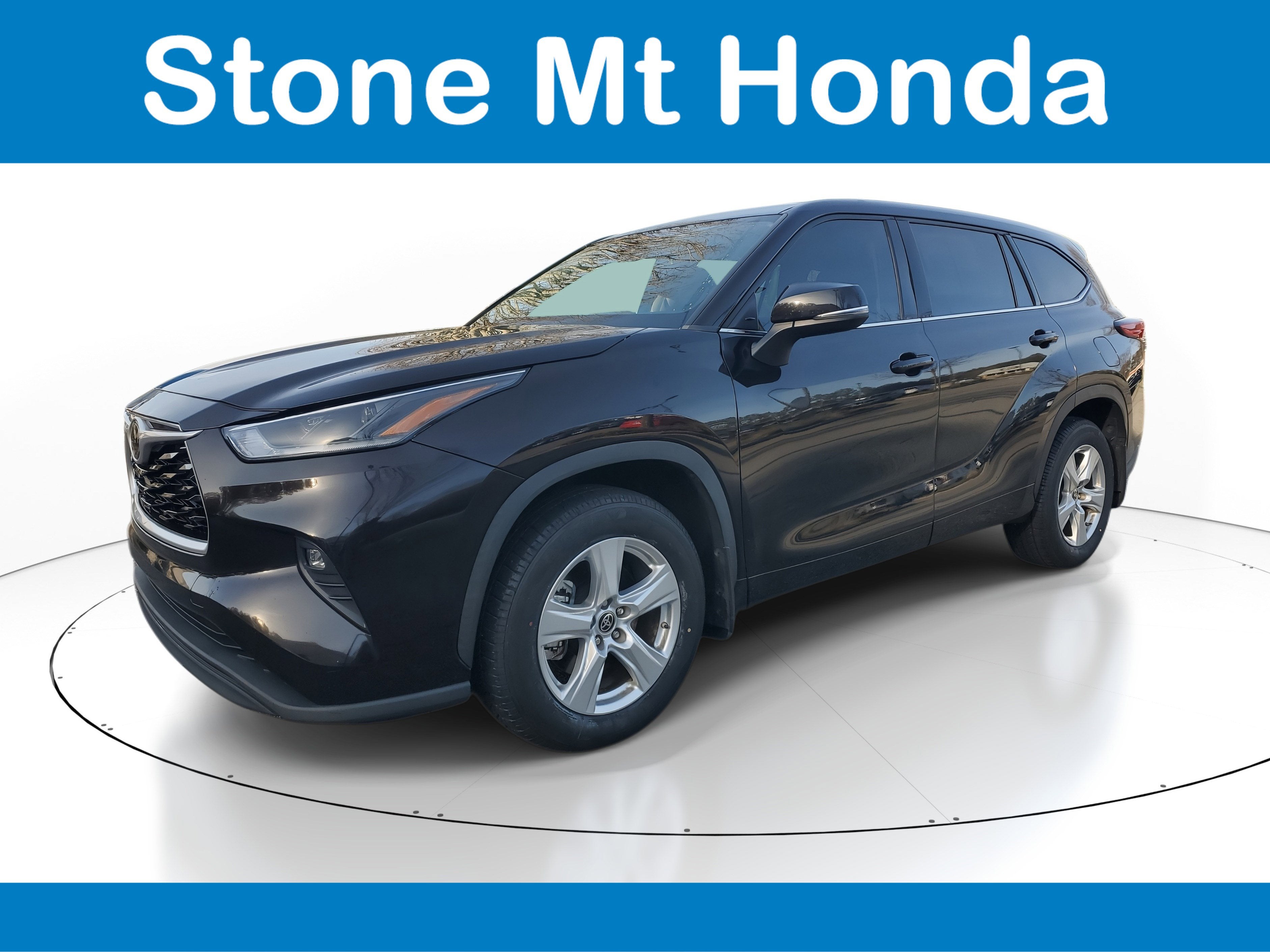 2021 Toyota Highlander LE