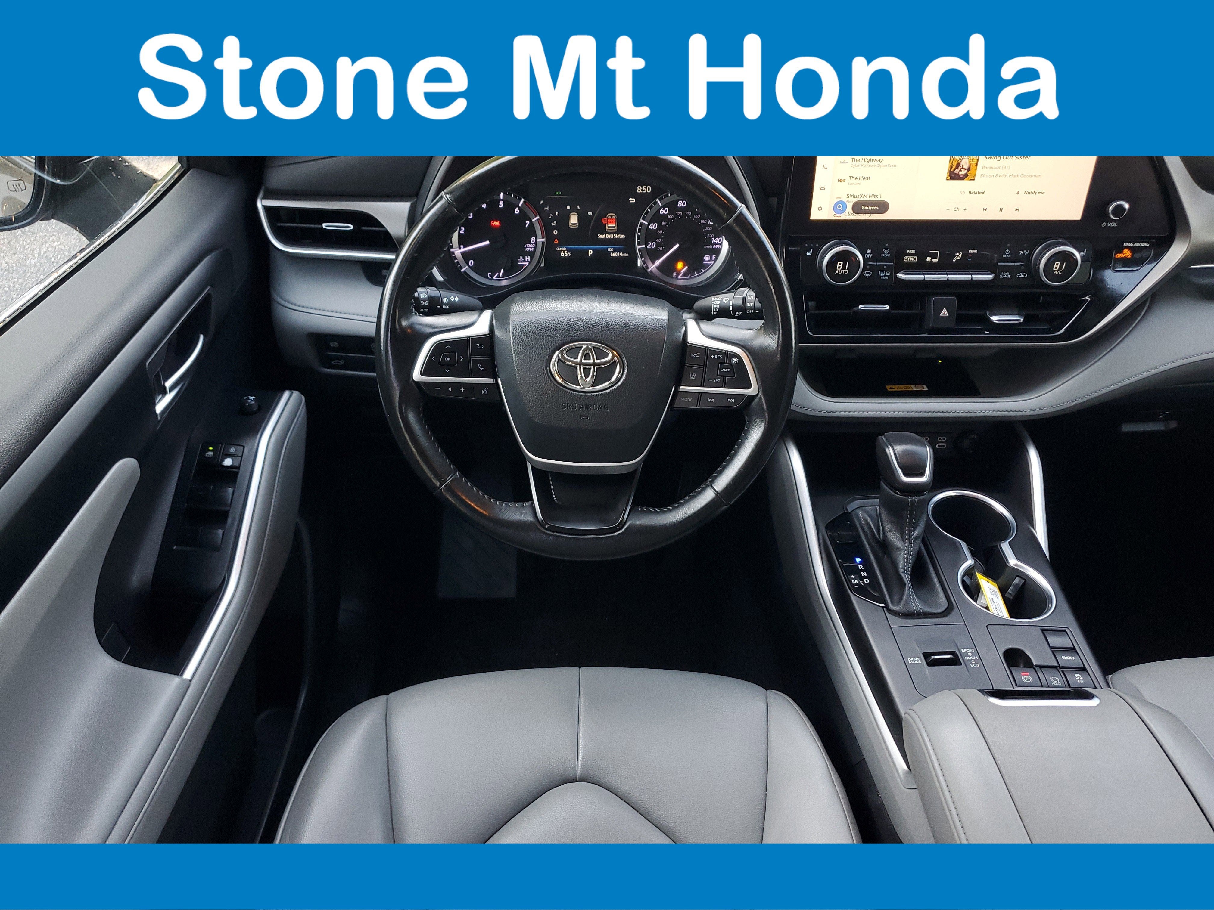2023 Toyota Highlander XLE