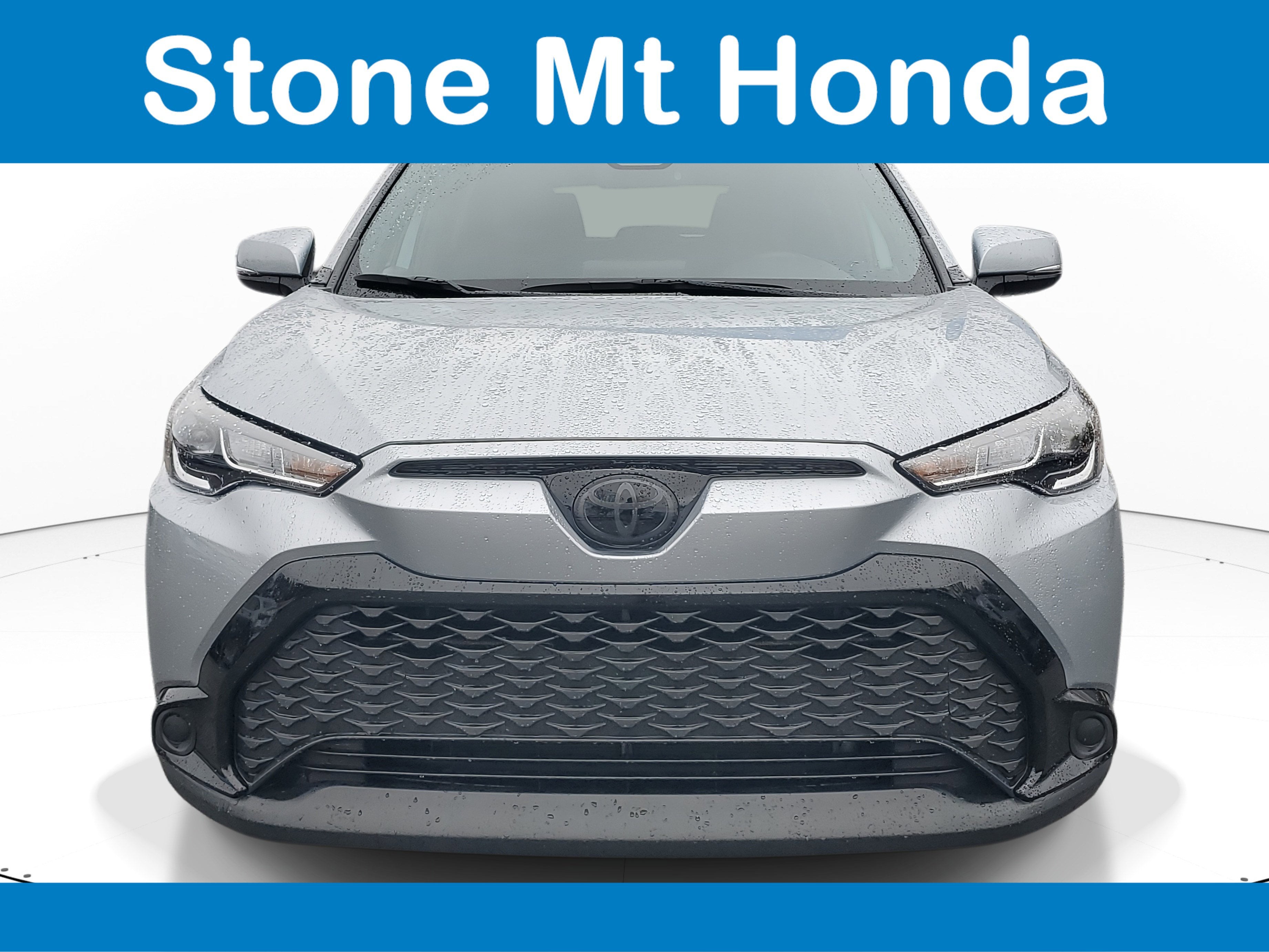 2024 Toyota Corolla Cross Hybrid SE