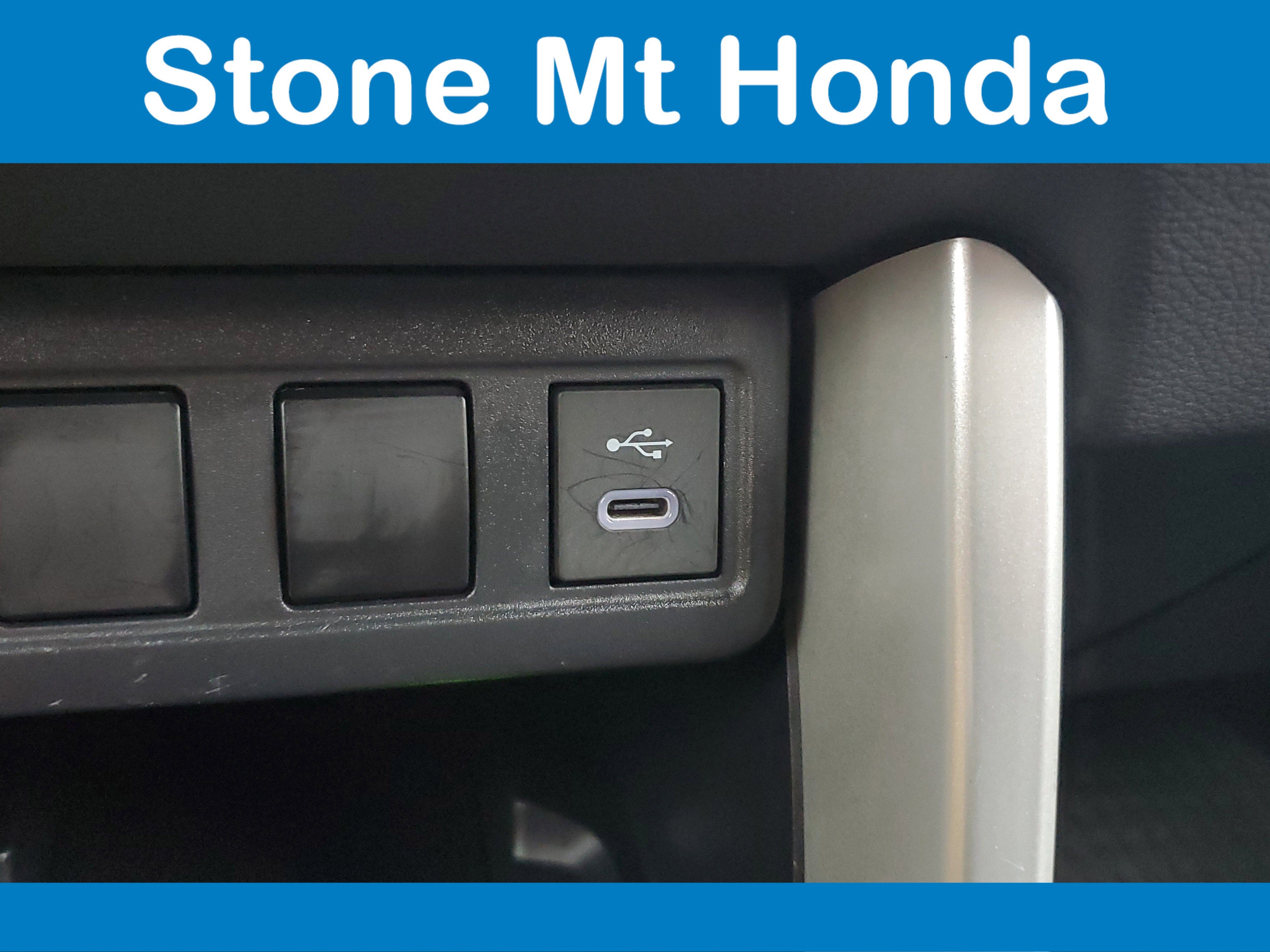 2024 Toyota Corolla Cross Hybrid SE