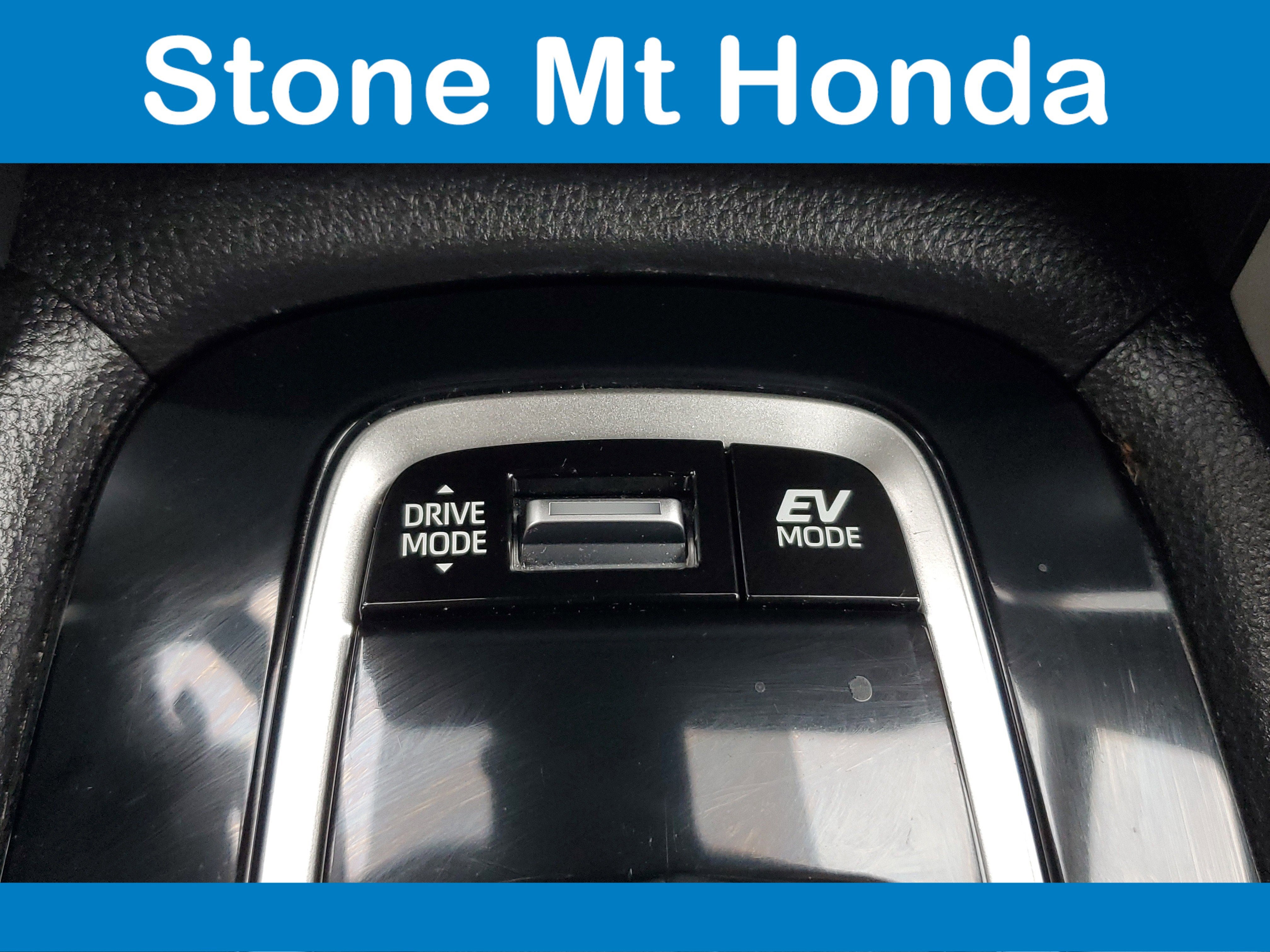 2024 Toyota Corolla Cross Hybrid SE