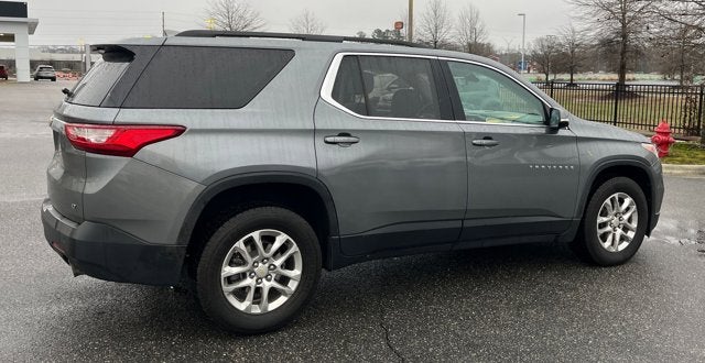 2020 Chevrolet Traverse LT Cloth