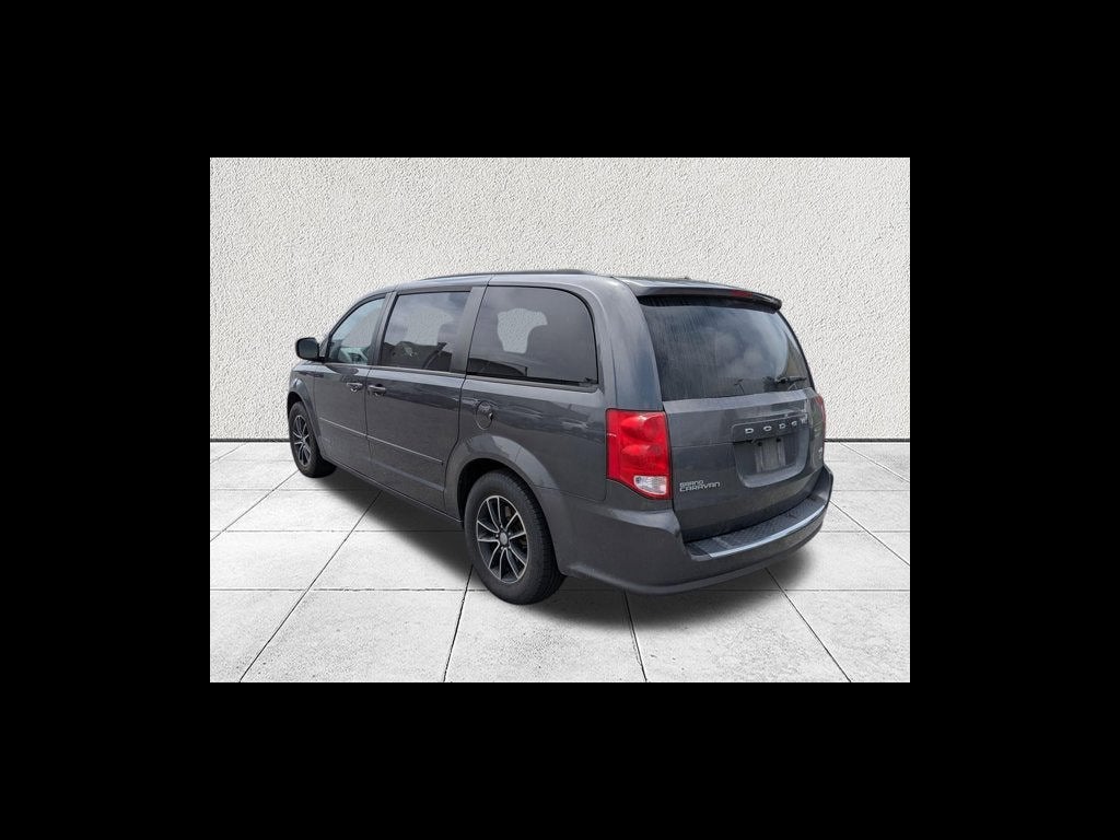 2016 Dodge Grand Caravan R/T