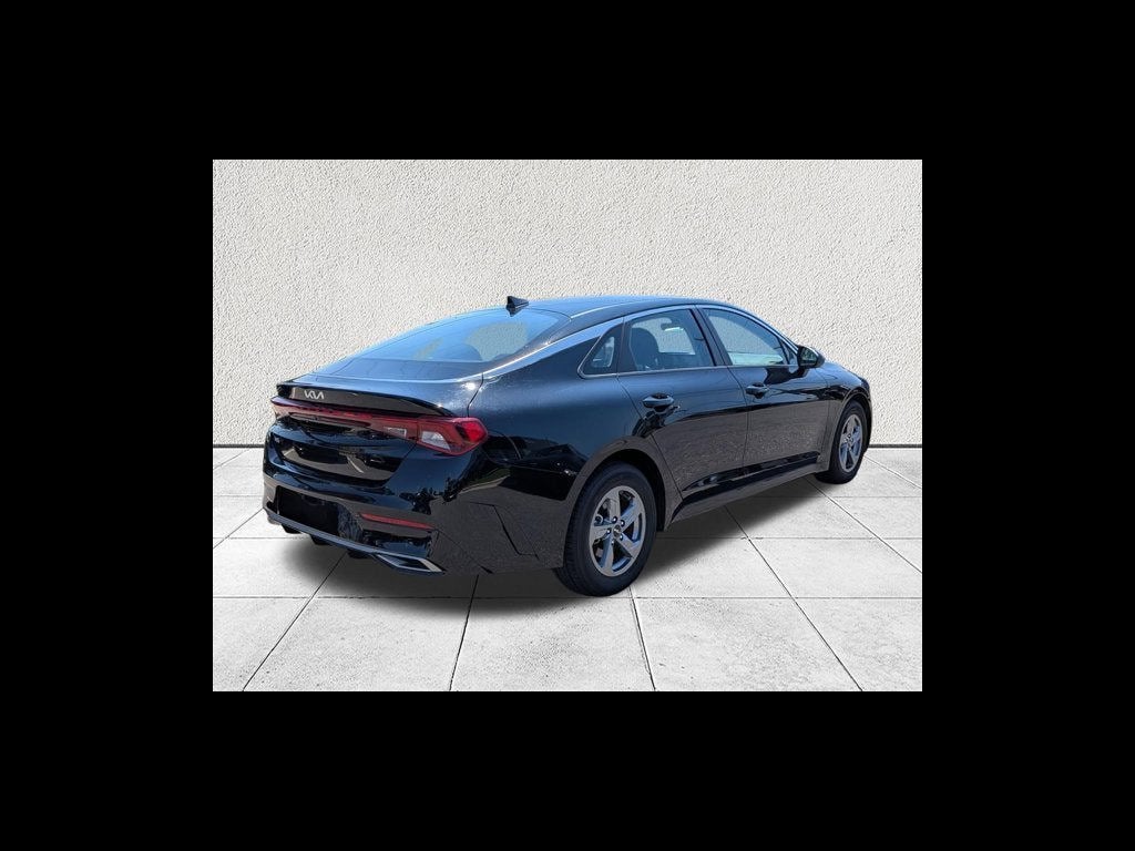 2023 Kia K5 LXS