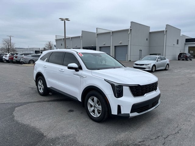 2025 Kia Sorento LX